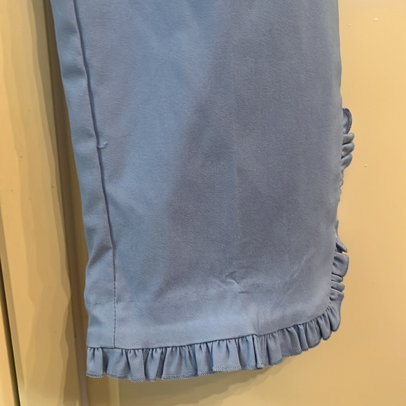 Light blue capris - Picture 5 of 7